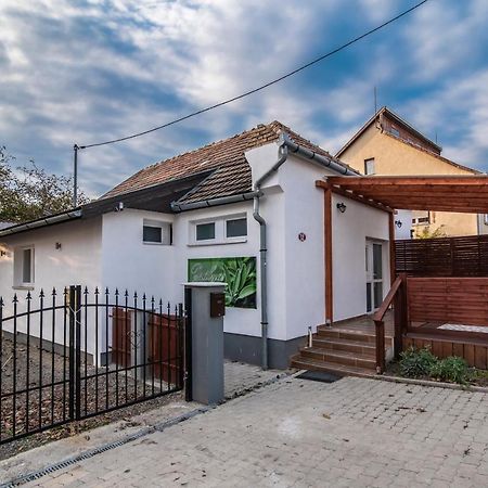 Zsalya Vendeghaz Villa Demjen Luaran gambar
